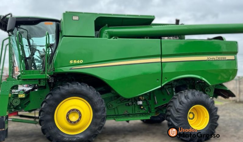 COLHEITADEIRA JOHN DEERE S540 – 22 PES CARACOL COM PILOTO E GPS completo