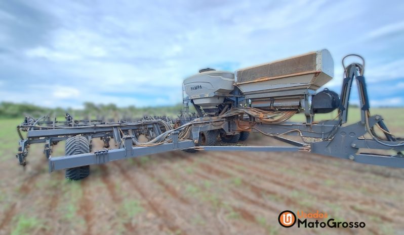 PLANTADEIRA MASSEY FERGUSON MOMENTUM 30F – 28 LINHAS DE 50 CM COM CAIXA DE ADUBO DELTAFORCE completo