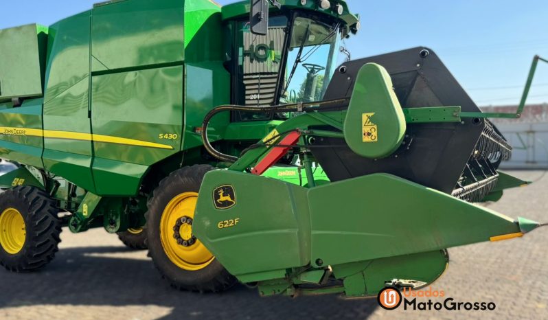 COLHEITADEIRA JOHN DEERE  S430 – 22 PES CARACOL FILIPADA completo
