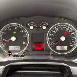WOLKSWAGEN BORA  2.0 AUTOMATICO completo