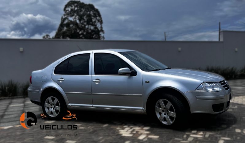 WOLKSWAGEN BORA  2.0 AUTOMATICO completo