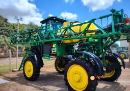 PULVERIZADOR JOHN DEERE M4025 – 27 METROS DE BARRA C/PILOTO E GPS