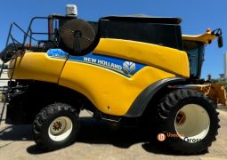 COLHEITADEIRA NEW HOLLAND CR 6080 – PLATAFORMA CARACOL 30 PÉS