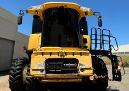 COLHEITADEIRA NEW HOLLAND CR 6080 – PLATAFORMA CARACOL 30 PÉS completo