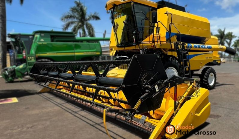 COLHEITADEIRA NEW HOLLAND TC 5090 – PLATAFORMA CARACOL 25 PÉS completo