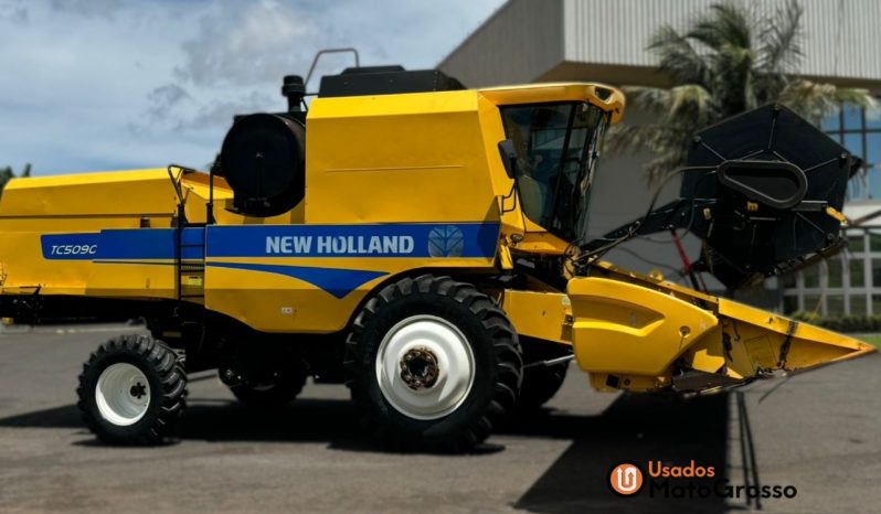 COLHEITADEIRA NEW HOLLAND TC 5090 – PLATAFORMA CARACOL 25 PÉS completo