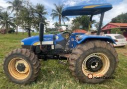TRATOR NEW HOLLAND TT 4030