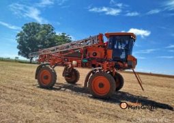 PULVERIZADOR JACTO UNIPORTE 2030 – 24 METROS DE BARRA C/ PILOTO E GPS completo