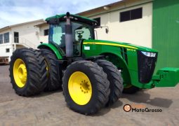 TRATOR JOHN DEERE 8400R – COM PILOTO E GPS FILIPADO FRENTE E TRASEIRO