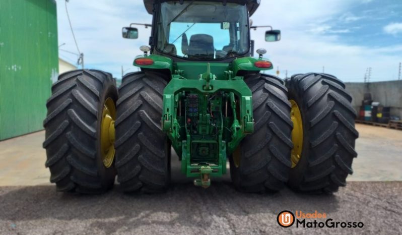 TRATOR JOHN DEERE 8400R – COM PILOTO E GPS FILIPADO FRENTE E TRASEIRO completo