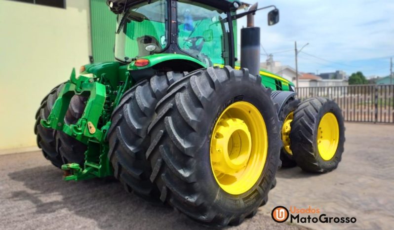 TRATOR JOHN DEERE 8400R – COM PILOTO E GPS FILIPADO FRENTE E TRASEIRO completo