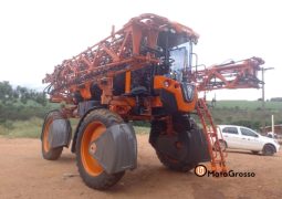 PULVERIZADOR JACTO UNIPORT 3030 – 32 METROS DE BARRA C/ PILOTO E GPS completo