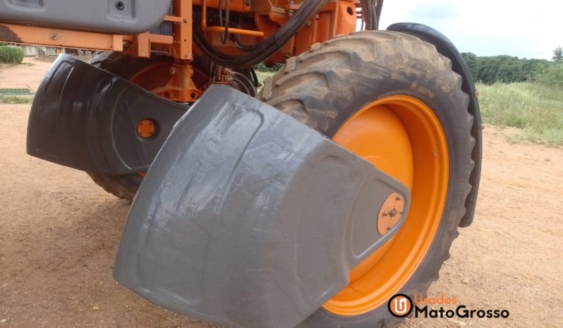 PULVERIZADOR JACTO UNIPORT 3030 – 32 METROS DE BARRA C/ PILOTO E GPS completo
