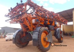 PULVERIZADOR JACTO UNIPORT 3030 – 32 METROS DE BARRA C/ PILOTO E GPS completo