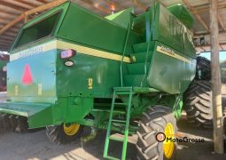 COLHEITADEIRA JOHN DEERE 1550 – PLATAFORMA CARACOL 23 PÉS completo