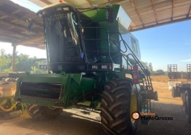 COLHEITADEIRA JOHN DEERE 1550 – PLATAFORMA CARACOL 23 PÉS