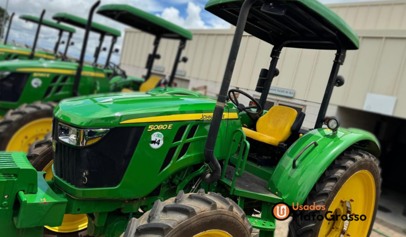TRATOR JOHN DEERE 5080E completo