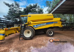 COLHEITADEIRA NEW HOLLAND TC5.90