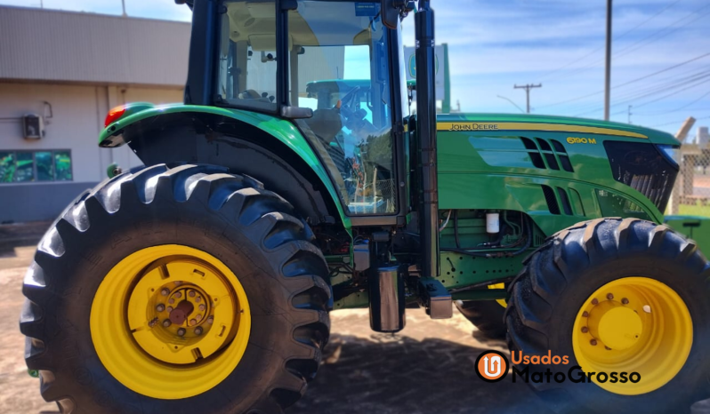 TRATOR JOHN DEERE 6190M – CÂMBIO COMANDQUAD PREPARADO P/ PILOTO completo