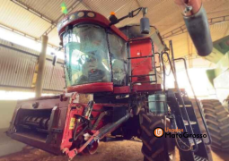 COLHEITADEIRA CASE 8230 – PLATAFORMA 40 PÉS DRAPER