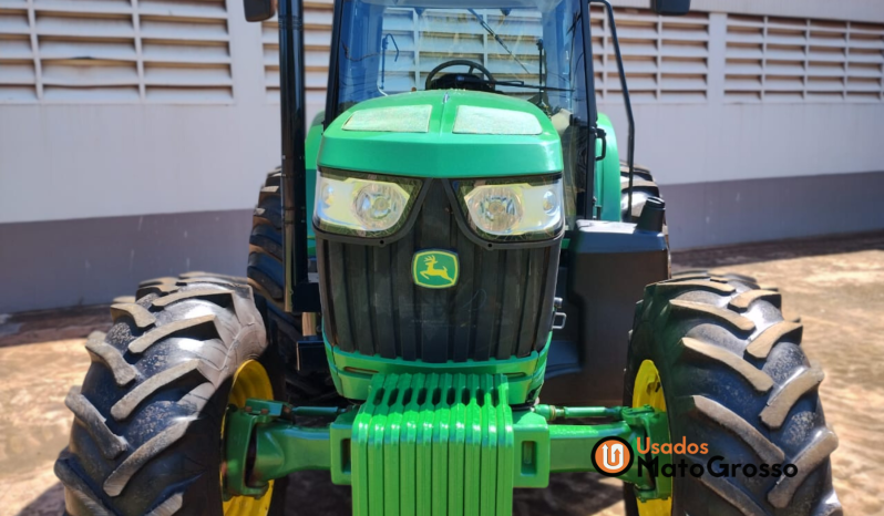 TRATOR JOHN DEERE 6190M – CÂMBIO COMANDQUAD PREPARADO P/ PILOTO completo