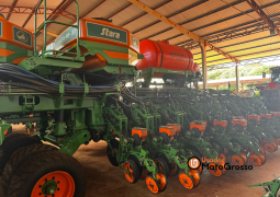 PLANTADEIRA STARA ABSOLUTA 40-37 – 40 LINHAS X 45 CM TOPPER 5500 C/ DESLIGAMENTO LINHA A LINHA completo