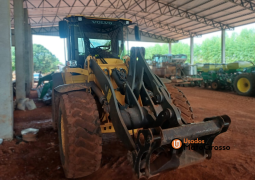 PÁ CARREGADEIRA VOLVO L60F completo