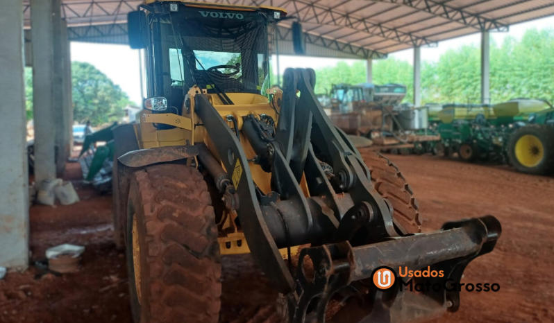 PÁ CARREGADEIRA VOLVO L60F completo