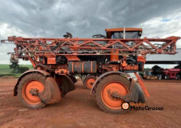 PULVERIZADOR JACTO UNIPORT 3030 – 32 METROS DE BARRA C/PILOTO E GPS TRIMBLE C/DIRECIONAL TRASEIRO completo