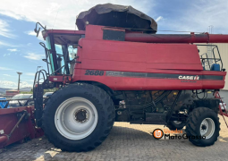 COLHEITADEIRA CASE 2688 – PLATAFORMA 30 PÉS CARACOL + PLATAFORMA DE MILHO GTS 12X50 completo