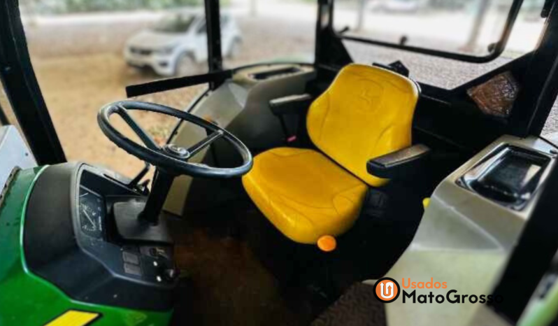 TRATOR JOHN DEERE 5085E completo