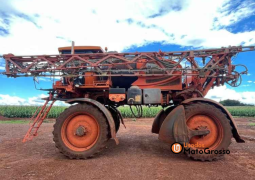 PULVERIZADOR JACTO UNIPORT 3030 – 32 METROS DE BARRA C/PILOTO E GPS TRIMBLE C/DIRECIONAL TRASEIRO completo