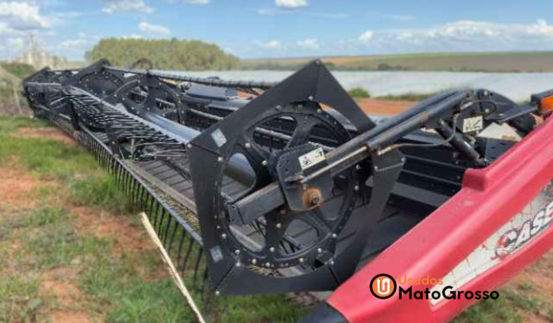 COLHEITADEIRA CASE 8230 – PLATAFORMA 40 PÉS DRAPER completo
