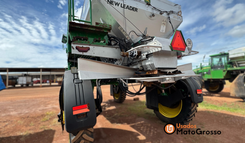 DISTRIBUIDOR DE NUTRIENTES SÓLIDOS JOHN DEERE DN4040 completo