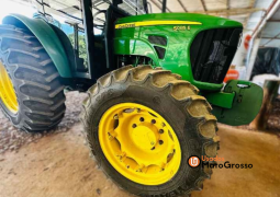 TRATOR JOHN DEERE 5085E completo