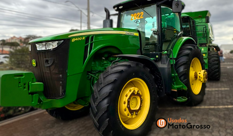 TRATOR JOHN DEERE 8400R – C/ PILOTO E GPS FILIPADO FRENTE E TRASEIRO SUSPENSÃO DIANTEIRA completo