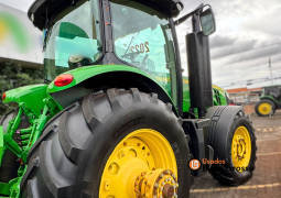 TRATOR JOHN DEERE 8400R – C/ PILOTO E GPS FILIPADO FRENTE E TRASEIRO SUSPENSÃO DIANTEIRA completo