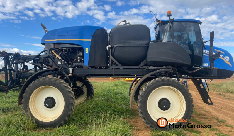PULVERIZADOR NEW HOLLAND SP 2500 – 27 METROS DE BARRA C/ PILOTO TRIMBLE completo