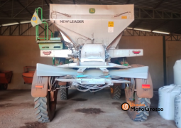 DISTRIBUIDOR DE NUTRIENTES JOHN DEERE M4040 DN completo