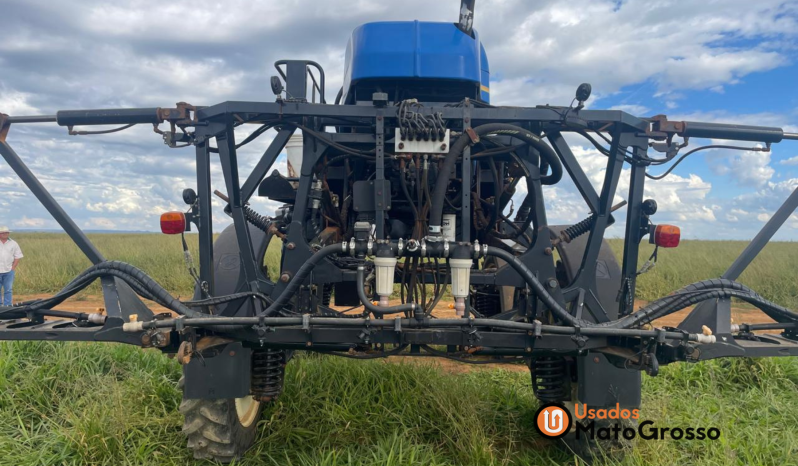 PULVERIZADOR NEW HOLLAND SP 2500 – 27 METROS DE BARRA C/ PILOTO TRIMBLE completo
