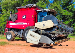 COLHEITADEIRA MASSEY FERGUSON 9790 – PLATAFORMA 30 PÉS CARACOL completo