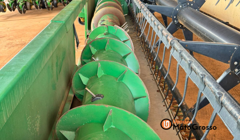 COLHEITADEIRA JOHN DEERE MODELO 1550 – PLATAFORMA 22 PÉS CARACOL completo