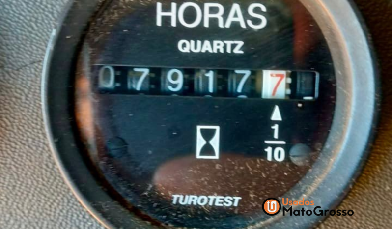 COLHEITADEIRA NEW HOLLAND TC57 – PLATAFORMA 19 PÉS PENEIRA NIVELANTE completo