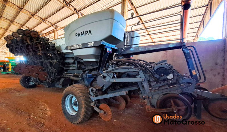 PLANTADEIRA VALTRA MOMENTUM – 28 LINHAS X 0,50 CM C/ ADUBO NA LINHA E TAXA VARIÁVEL full