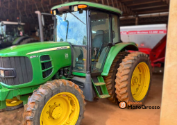 TRATOR JOHN DEERE 6110J