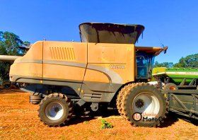 COLHEITADEIRA VALTRA BC7800 – PLATAFORMA 40 PÉS DRAPER