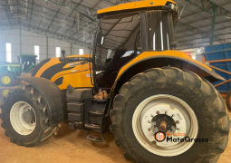 TRATOR VALTRA T210 CVT completo