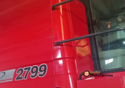 COLHEITADEIRA CASE 2799 – PLATAFORMA 30 PÉS CARACOL