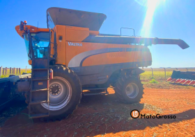 COLHEITADEIRA VALTRA BC7800 – PLATAFORMA 40 PÉS DRAPER