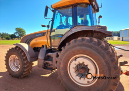 TRATOR VALTRA BT-210 – C/ PILOTO AUTOMÁTICO “ÚNICO DONO” completo